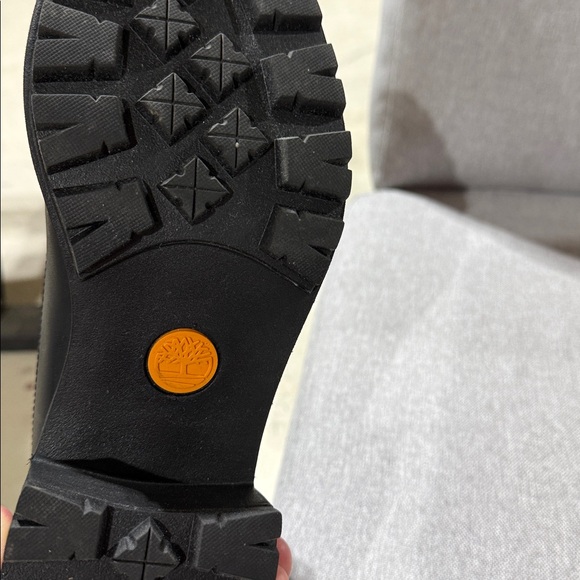 Women’s timberland lace up boots - Picture 10 of 11